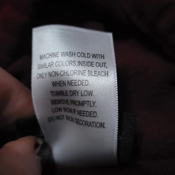 Harry Potter Cropped Maroon Tie-Dye Hoodie, Oversized Boxy Fit, Sz Medium, EUC! - Picture 7 of 7